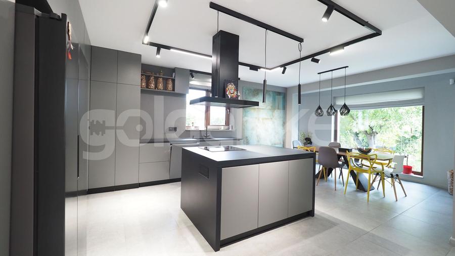 Vila cu design modern, minimalist | 600mp teren | garaj