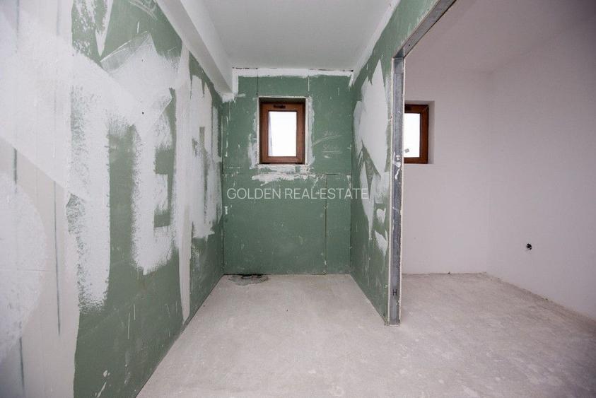 Vila Pecica, 3 dormitoare, 3 băi, teren 450 mp - 12