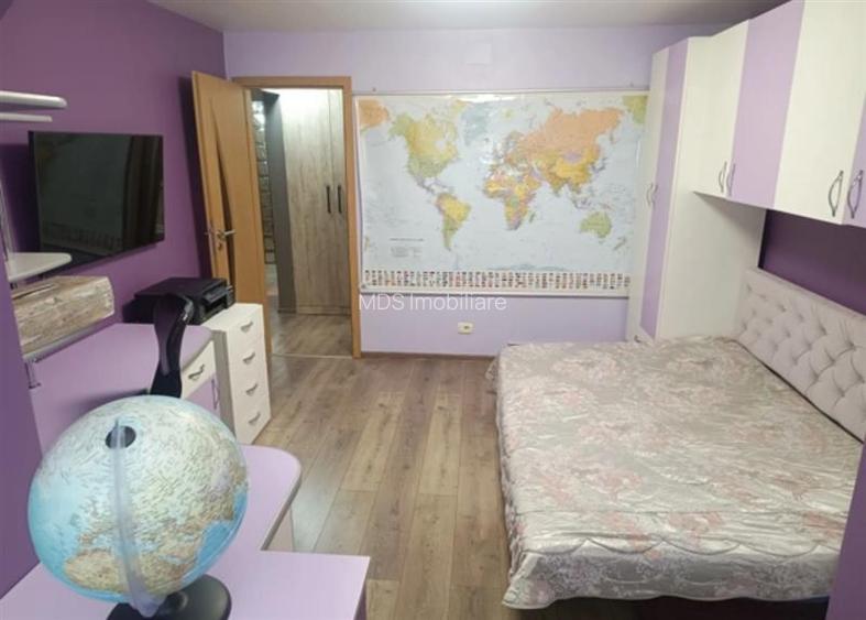Decomandat, etaj 1 cu 2 bai si 2 balcoane - 10