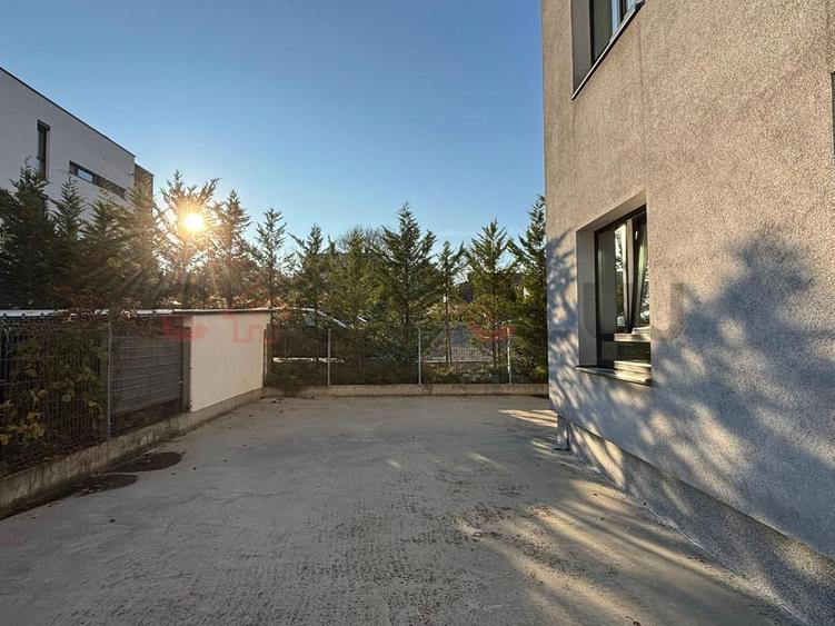 3 camere, terasa de 120 mp, Buna Ziua