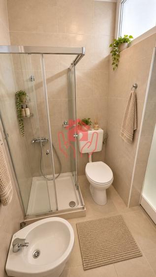 61 MP UTILI I VILA RENOVATA I METROU 6 MINUTE I 110.000 EUR