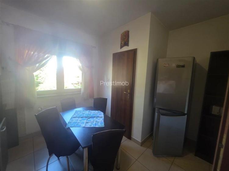 De inchiriat apartament cu 2 camere, 7 Noiembrie - 10