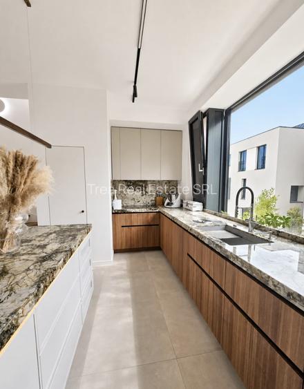 Townhouse Avalon Estate- 4 camere - cu Terasa si Gradina - 5
