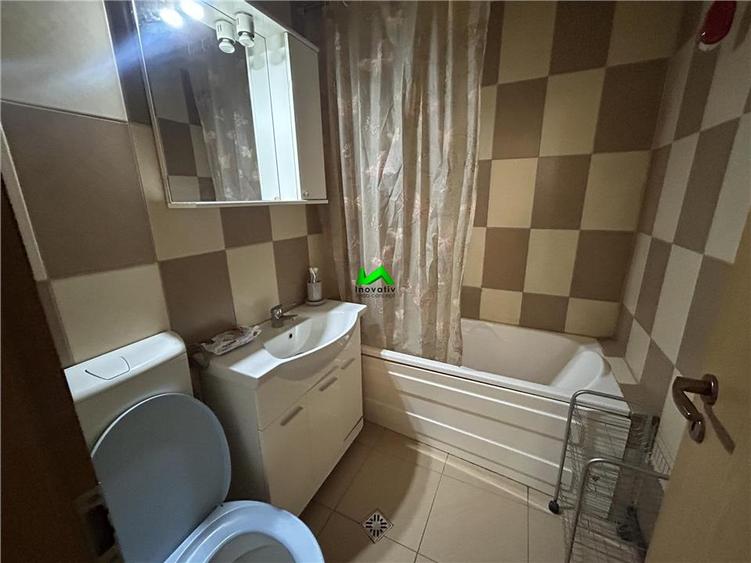 Apartament de vanzare 4 camere 2 bai Sibiu Turnisor