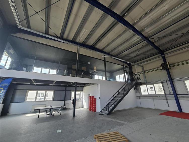 Spatiu Industrial - 600 mp - Depozitare - Distributie