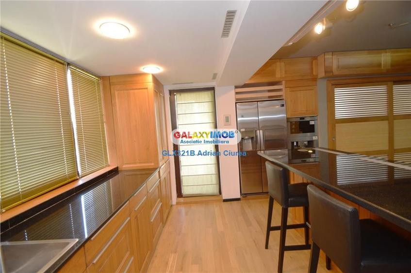 Stefan cel Mare | Bloc Nou | 3 Camere | Centrala Proprie