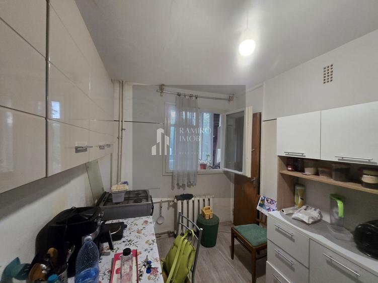 Apartament 2camere 52mp etaj 3 Berceni langa Metrou Aparatorii Patriei