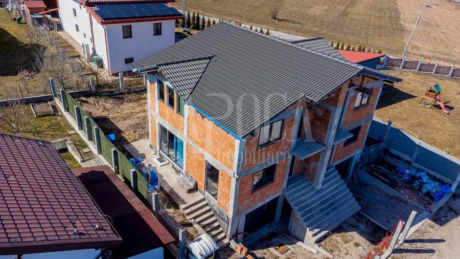 Casa 3 camere de vanzare in Chinteni