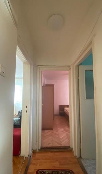 Apartament 2 camere in zona Calea Floresti