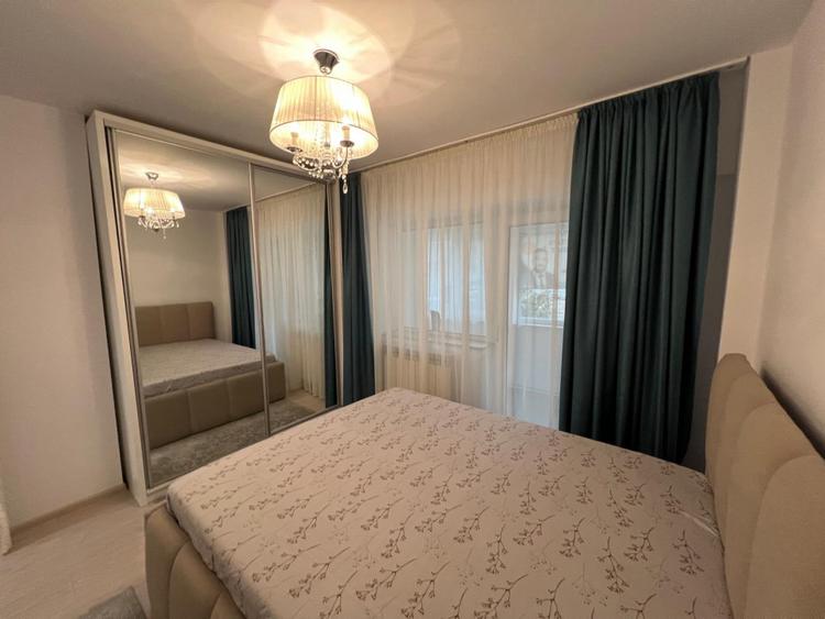 E3, 3 camere 100 mp, mobilat si renovat modern centrala, termica