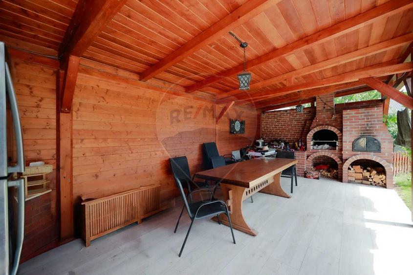 Casă cu 4 camere de vânzare, Sântandrei