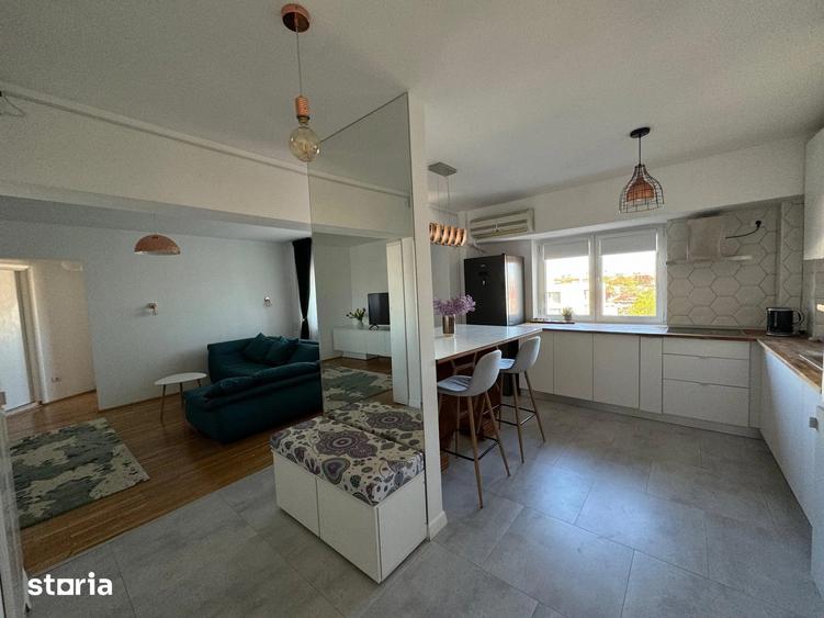 P-ța Alba Iulia 2 camere renovat cu balcon