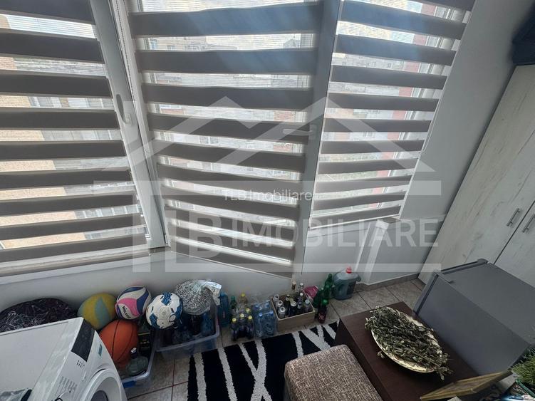 Apartament cu 3 camere, 70 mp, decomandat, garaj, Zona Fortuna - 12