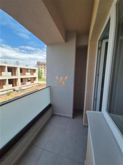 Ap. 3 camere, logie 13,4 mp, bloc nou, lift
