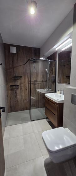 Apartament deosebit 3 camere, suprafata 111 mp, mobilat, utilat preminum, garaj.