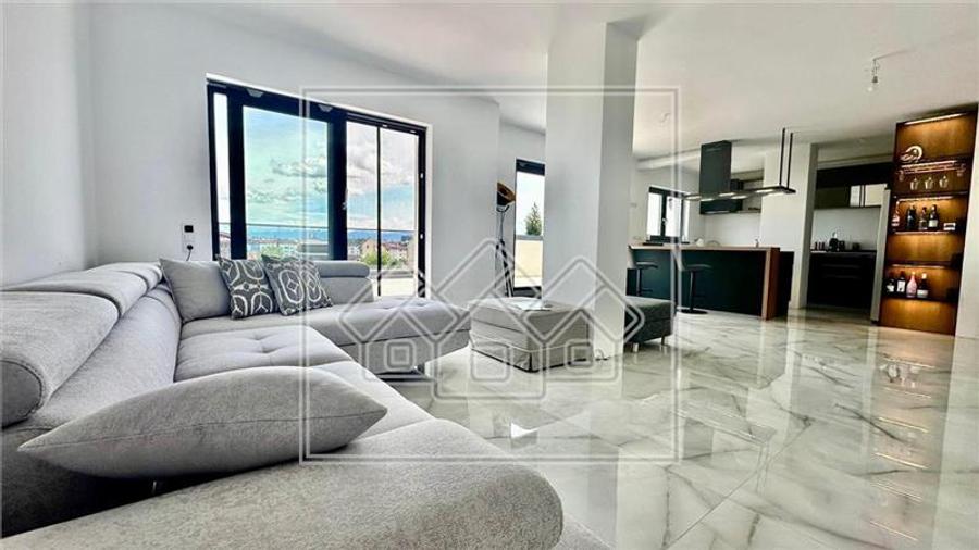Penthouse cu terasa spectaculoasa si vedere panoramica