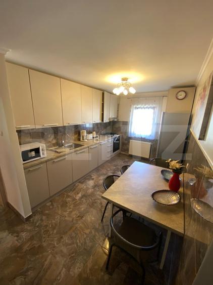 Apartament 3 camere, 65 mp, zona Zorilor