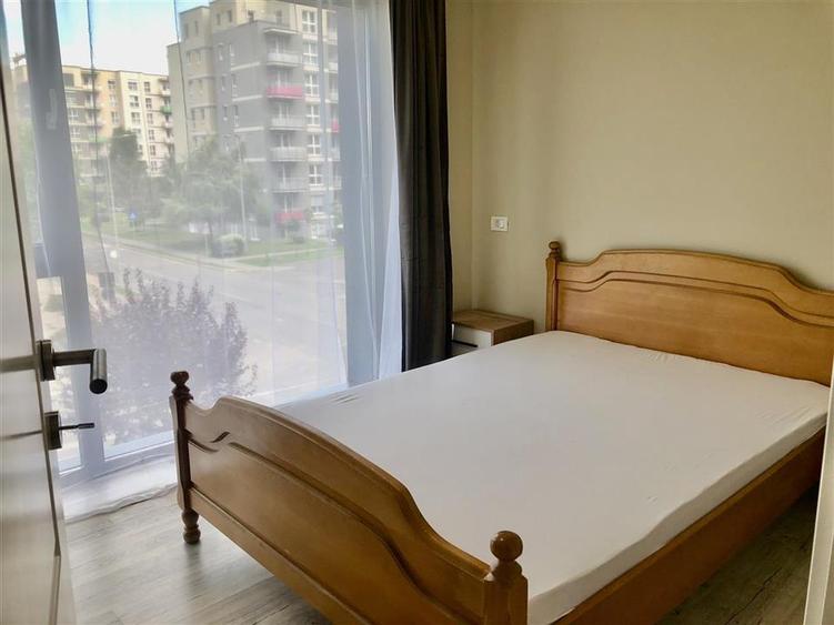 PRIMA INCHIRIERE ZONA CORESI | 2 Camere cu balcon, parcare si încălzir