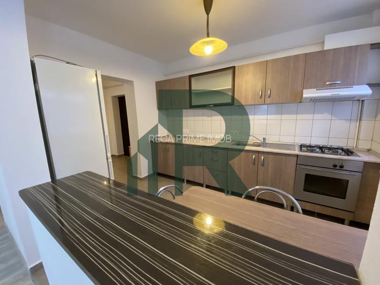 Apartament decomandat cu 2 camere si balcon in Cartierul Lazaret - 13