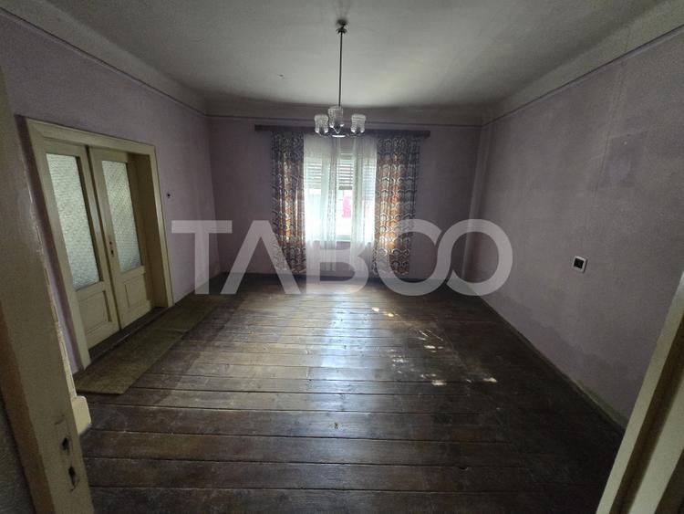 Casa de vanzare cu 3 camere 83mp zona Piata Cluj Sibiu