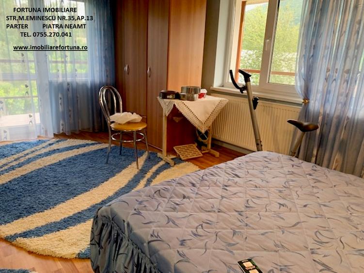 Casa in oras, cu priveliste de vis, la poalele padurii