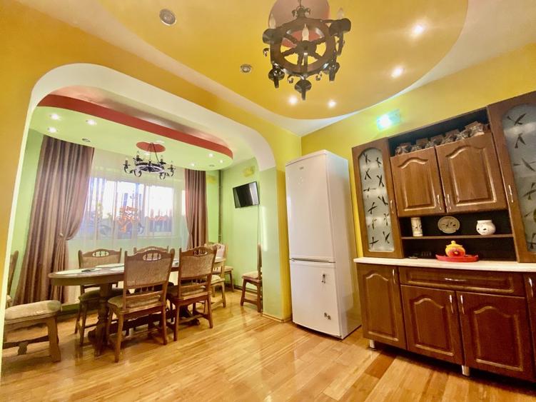 Urgent/Vânzare Casa/Vila, 4+ camere, teren 346 mp, Targoviste, zona Micro 4