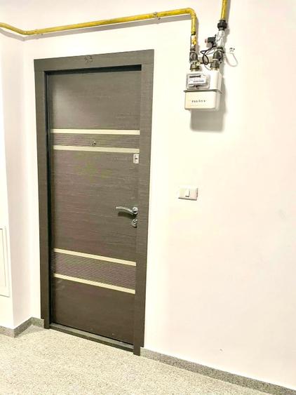 4 camere bloc nou, 2 băi, 2 balcoane