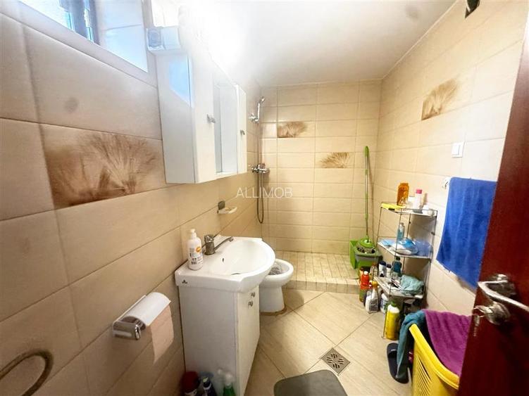 Casa de vanzare Ploiesti – Zona Sala Sporturilor | Complet renovata si consolida - 13