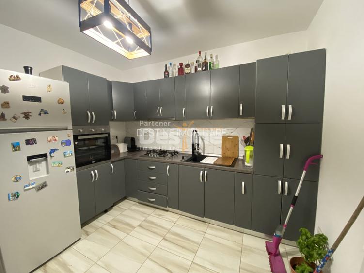 Casă modernă de vânzare | Zona LUNCA CETATUII | 3 camere, decomandat - 9