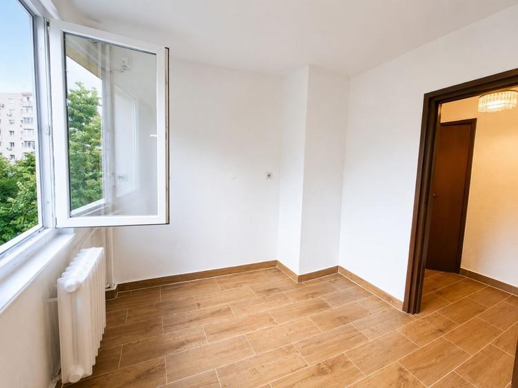 Apartament 3 camere semidecomandat | Teiul Doamnei | Bloc reabilitat