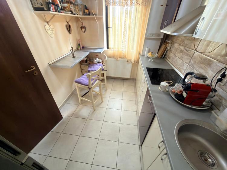 Casă tip capăt înșiruit – P+1+M, 4 camere – semi-mobilată și utilată