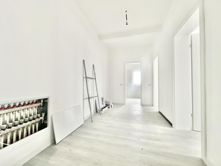 Apartament 3 camere - 2 locuri de parcare incluse - Mosnita