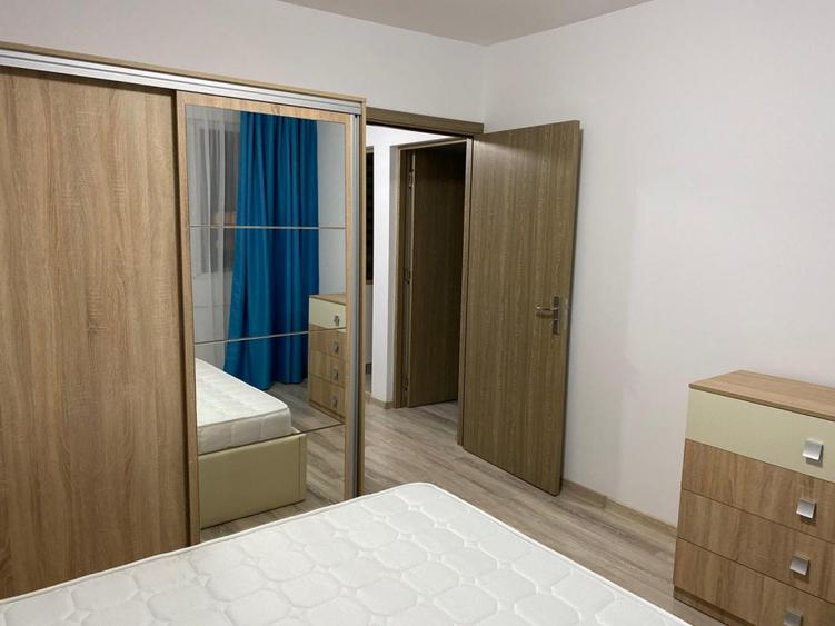 Parcul Carol, Eroii Revolutiei, apartament 2 camere, 53 mp, modern mobilat,