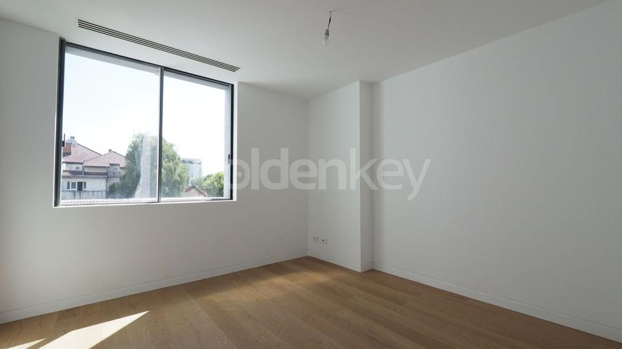 Lac Floreasca | Duplex 5 camere | 3 bai | 460mpc | gradina 175mp