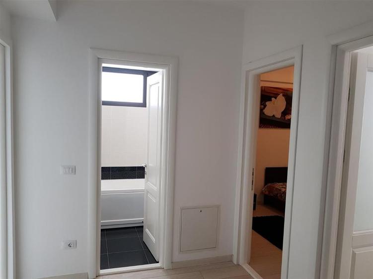 Bloc Nou ! 2 camere, loc parcare