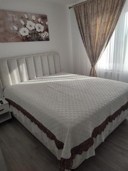 Apartament 2 camene zona Noua