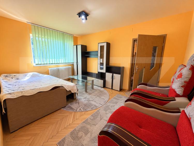 Apartament 2 camere, 56 mp, zona Cetate