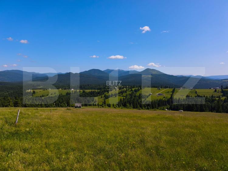 Teren extravilan 28 ari,zona Piatra Fantanele
