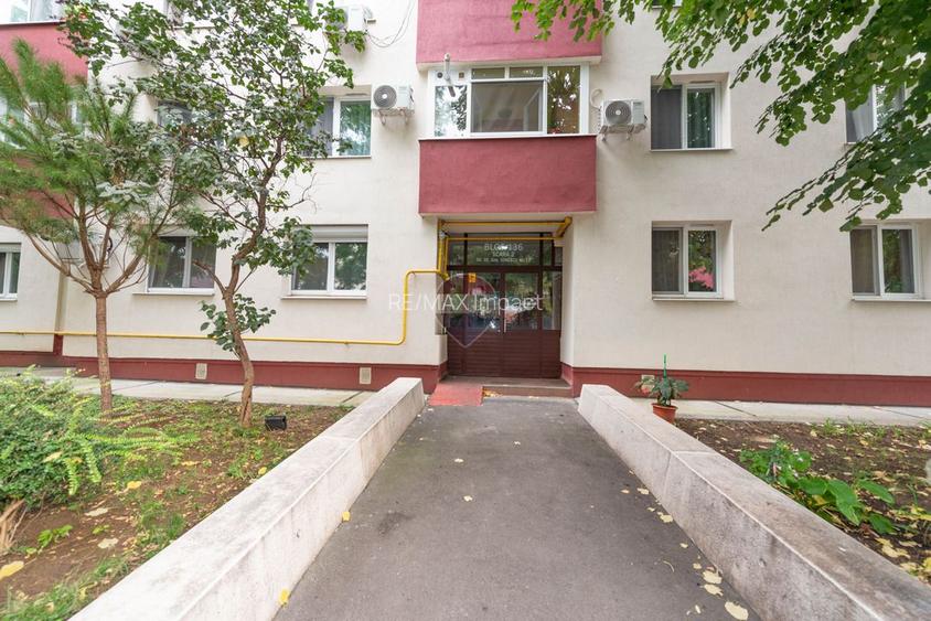 Apartament 3 camere de vanzare, balcon, renovat,  Berceni, sector 4 - 27