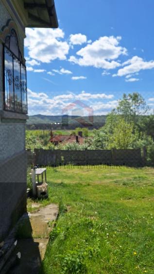 Casă individuală 4 camere de vânzare Băiculești Argeș Zona Rurală