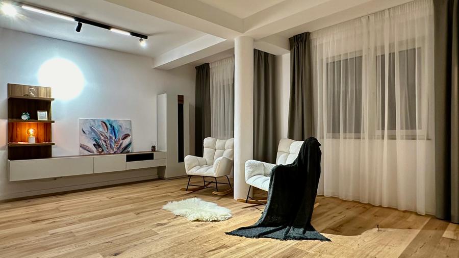 Inchiriere Penthouse 4 Camere Iancu Nicolae
