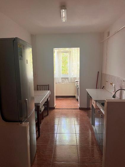 Apartament de vânzare - 7
