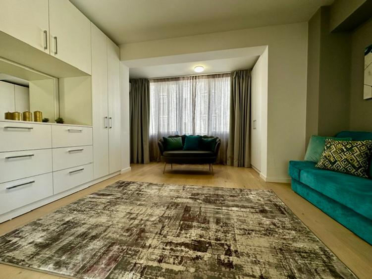 Apartament 3 camere modern - zona Universitate/ Sala Palatului