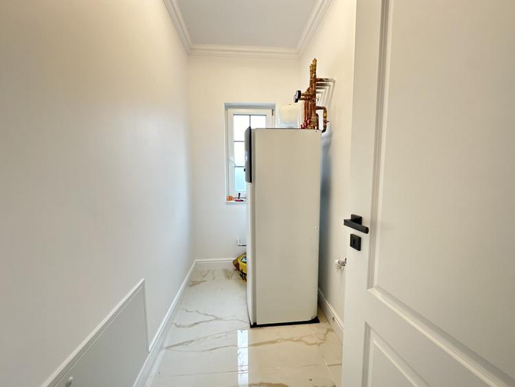 Duplex lux, 4 camere, 96 mp utili, 402 mp teren - Dumbravita