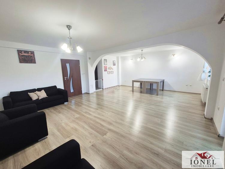 Vanzare 1/2 duplex in Alba Iulia, Centru