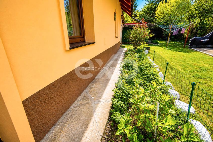 Corp de casă renovat, curte comună – Str. Lungă, Brașovul Vechi - 5