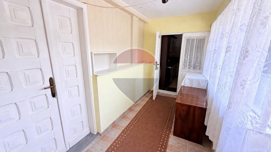 Casă de vânzare | 5 camere | Teren 1.200 mp | Foisor | Ciorogârla