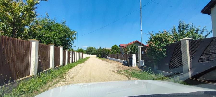 Lot pentru două case – Corbeanca Tamași