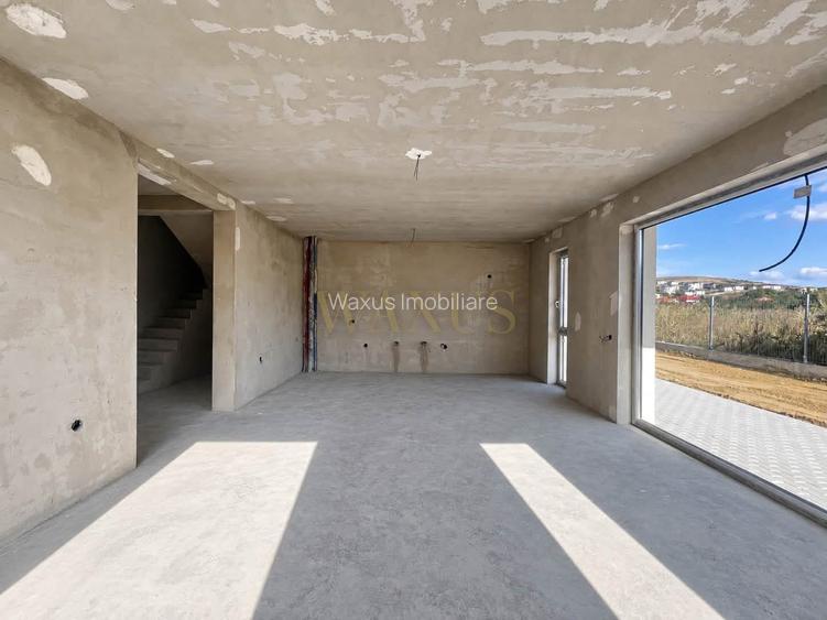 Duplex 120 mp utili Teren 340 mp Chinteni