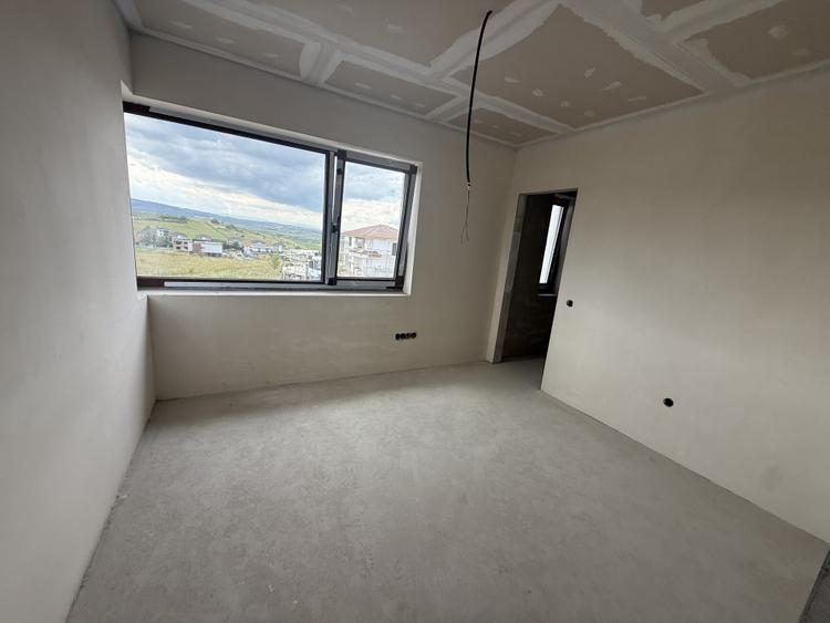 Casă modernă în cartier nou, 130–197 mp utili, teren 610 mp | Dezmir